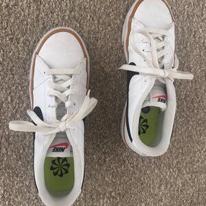 Women's Nike Court Legacy Next Nature  Shoes